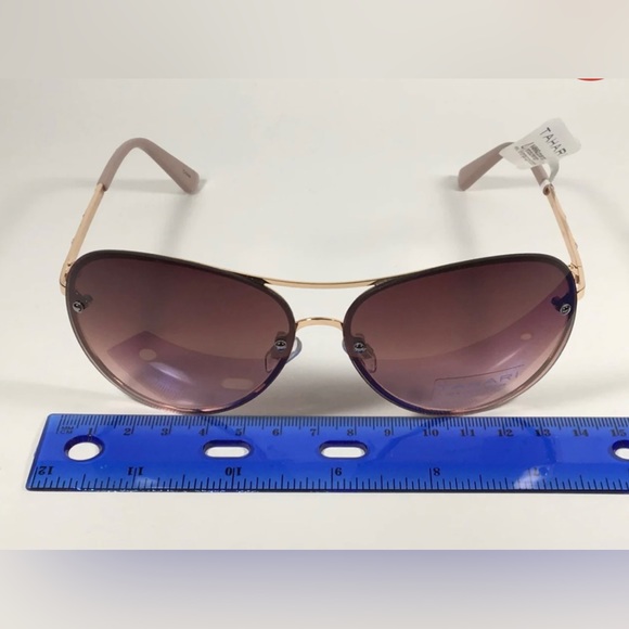 TAHARI AVIATOR PILOT SUNGLASSES l